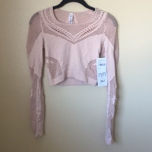 ALO spandex cutout crop